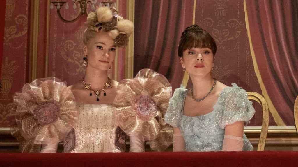Cressida y Eloise en 'Los Bridgerton'