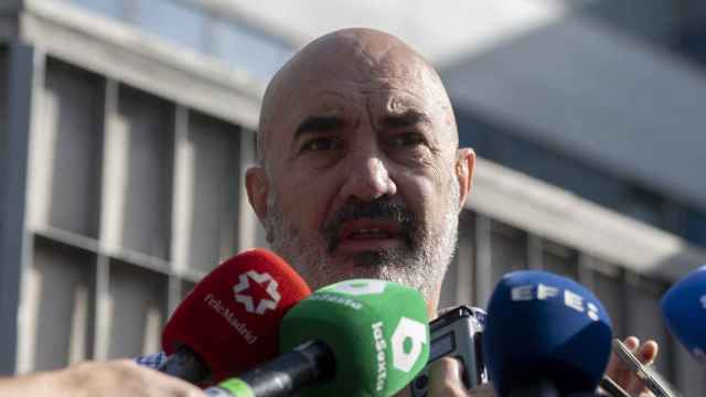 El acusado, Miguel Frontera, minutos antes del juicio en su contra, este lunes.