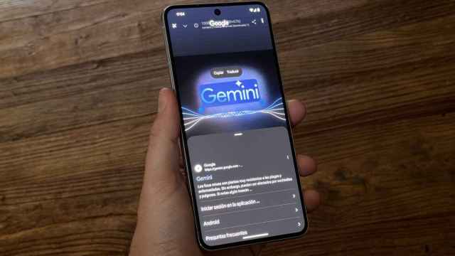 Móvil Google Pixel con la función Circle to search.
