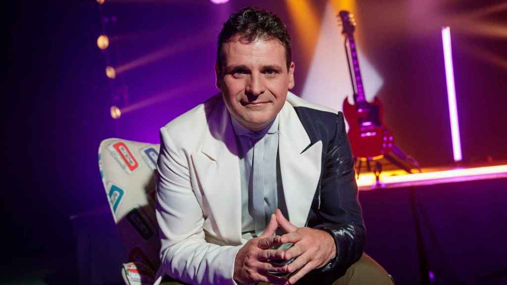 Ángel Carmona, presentador de 'Cachitos'