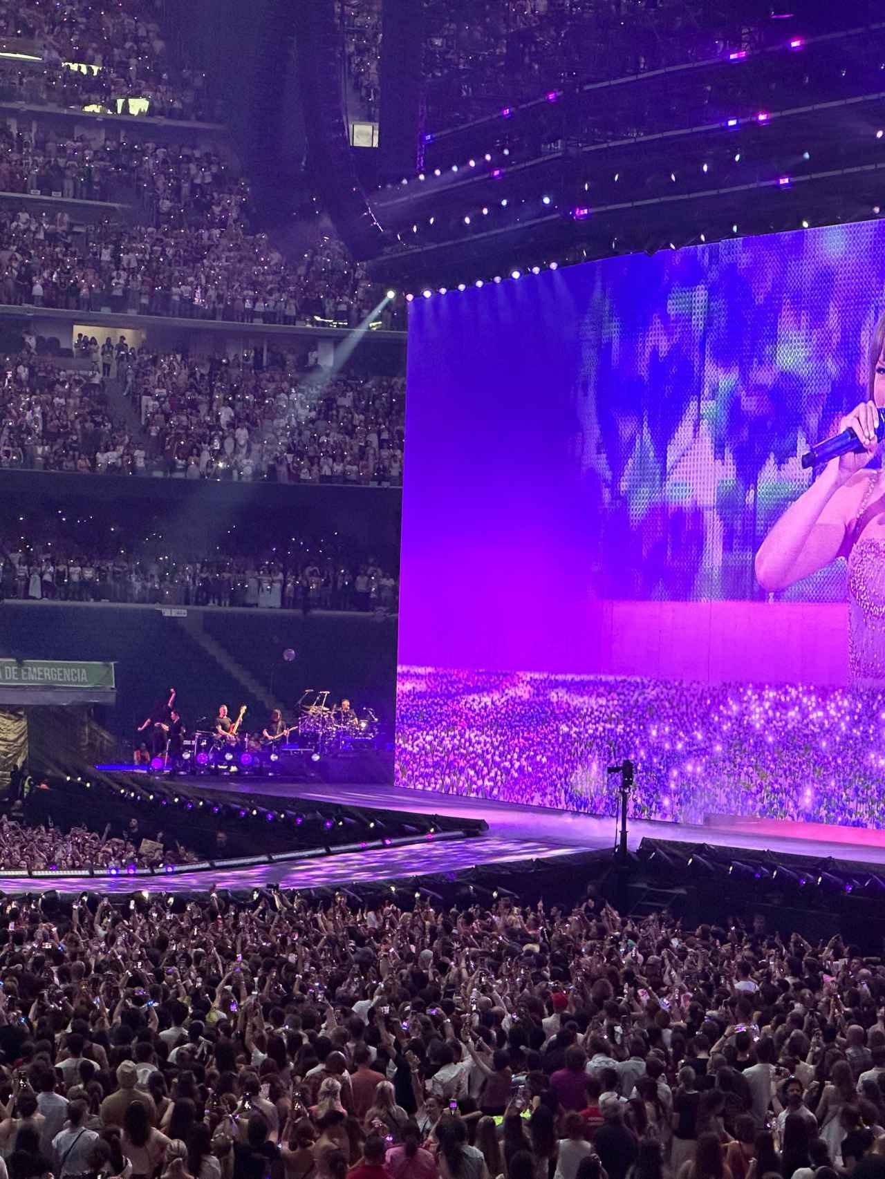 La brillante puesta en escena de Taylor Swift con la canción 'Enchanted'.