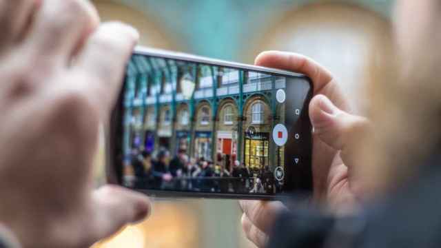 Usando un móvil Android de viaje