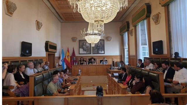 Pleno del Concello de Santiago, en una imagen de archivo.