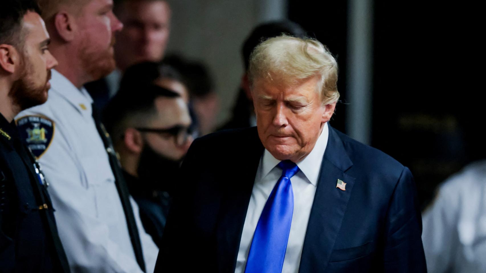 Donald Trump, a su salida del tribunal tras ser condenado culpable