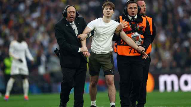 Uno de los espontáneos, detenido.