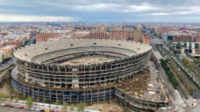 Vista del Nou Mestalla en la Avenida de les Corts Valencianes. EE