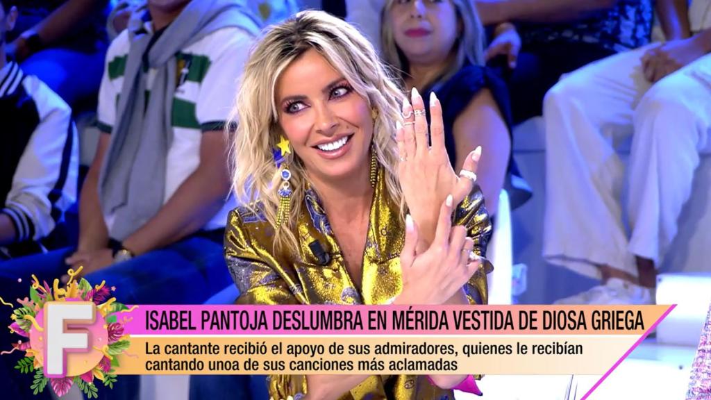 Vamos al médico: la broma a uno de los colaboradores de Emma García en 'Fiesta' acaba en un tremendo susto