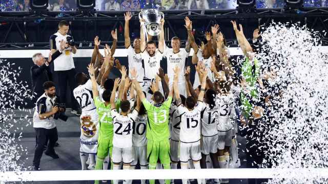 16:9 Celebracion Champions