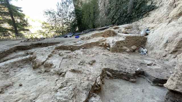 Vista general del yacimiento prehistórico de El Salt (Alicante).