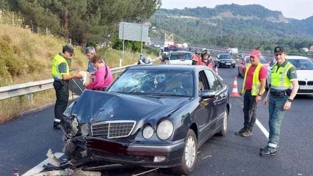 Imagen de unos de los vehículos accidentados.