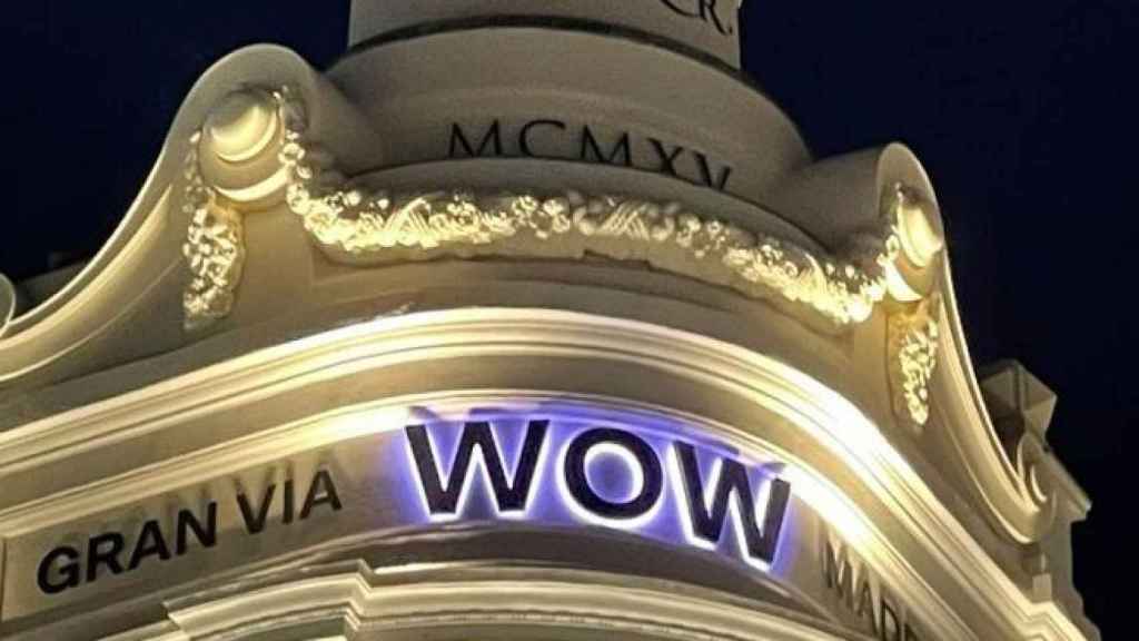 Logo del edificio Wow Gran Vía.