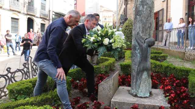 Ourense rinde homenaje a Alexandre Bóveda.