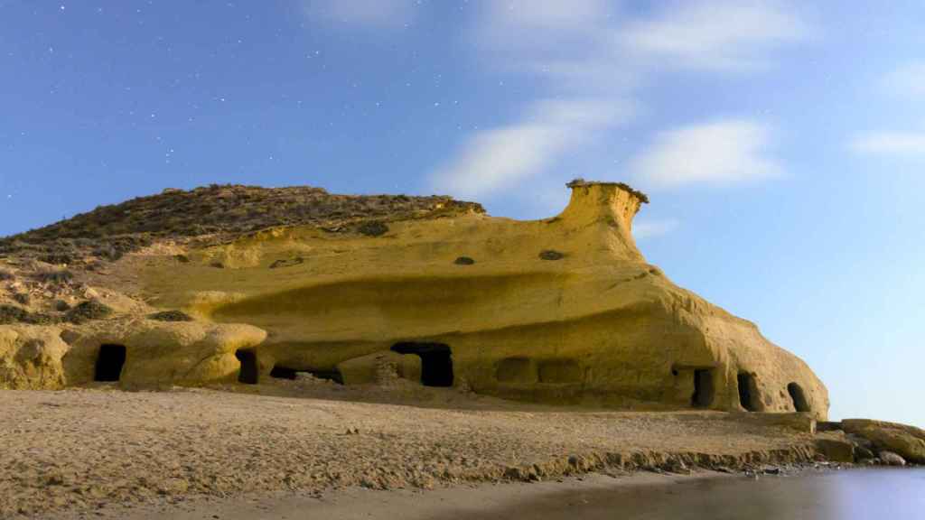 Formación rocosa de la playa de los Cocederos.
