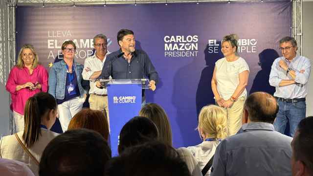 Luis Barcala ayer durante la fiesta celebrada por el PP de la ciudad de Alicante.