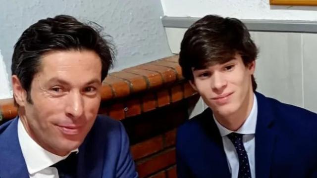 José Antonio Canales Rivera en una foto junto a su hijo Pancho.