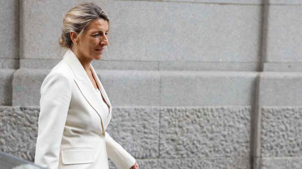 Yolanda Díaz a su salida del Círculo de Bellas Artes de Madrid tras anunciar su renuncia como líder de Sumar.