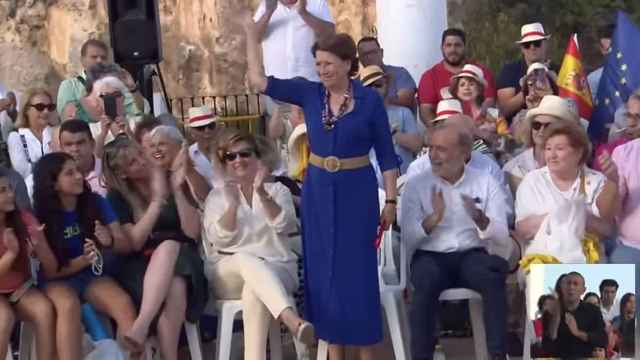 Magdalena Álvarez en un mitin en Benalmádena (Málaga) en el que fue elogiada por Pedro Sánchez.