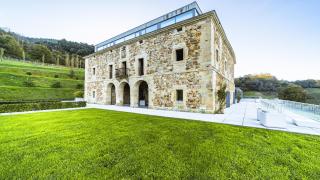 Pico Velasco, una caja de sorpresas.