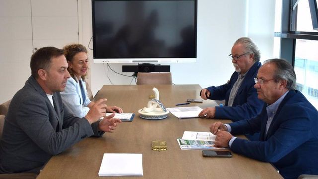 Reunión de trabajo del Gobierno de Castilla-La Mancha con Anpe.
