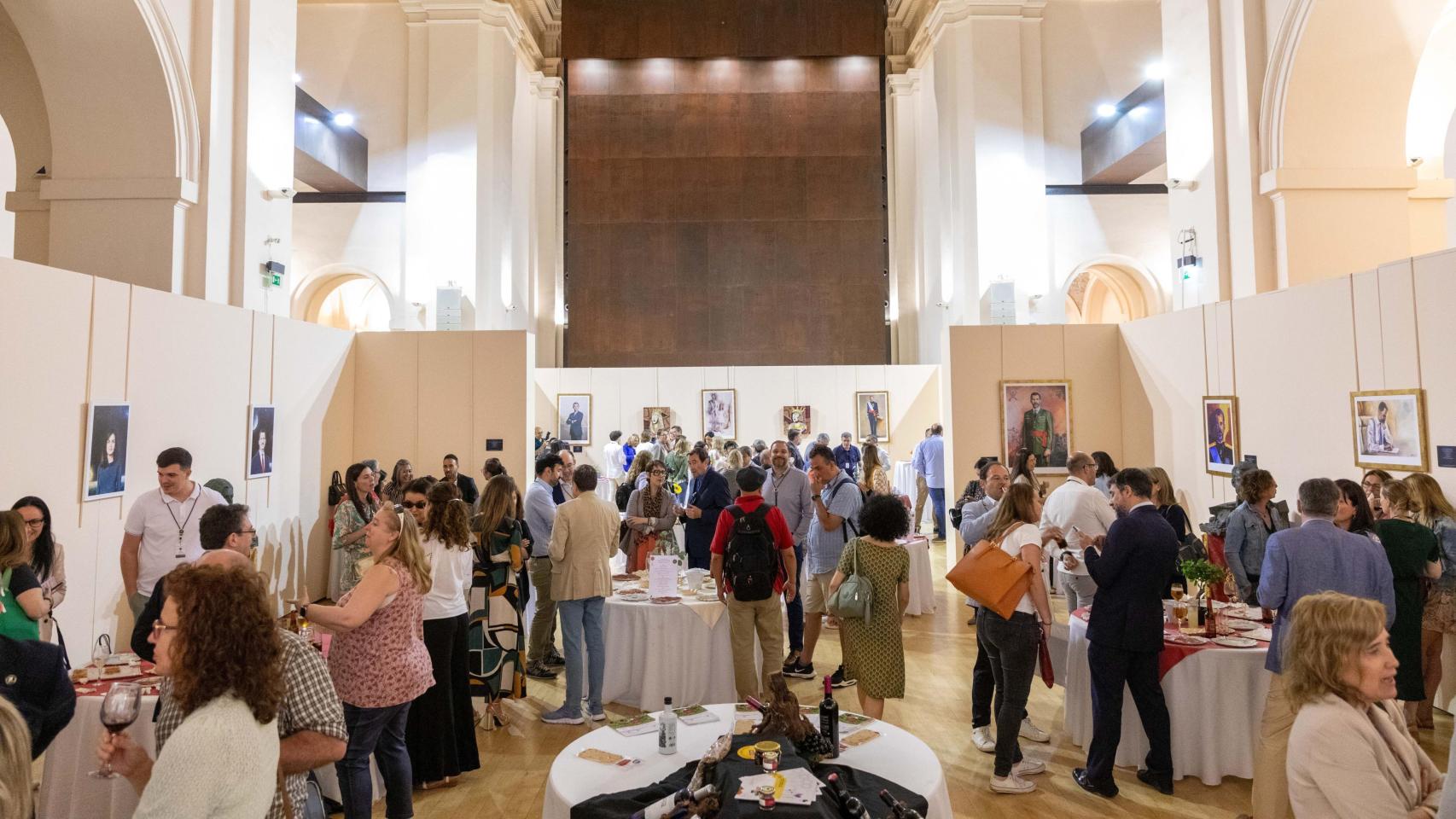 'Estrellas de La Mancha' impulsa la gastronomía regional con un cóctel en Toledo