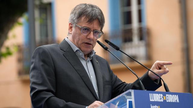 El expresidente de la Generalitat, Carles Puigdemont, en un acto electoral durante la campaña del 9-J.