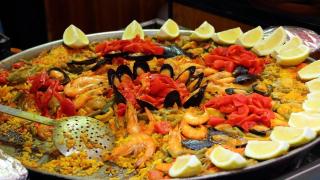 Paella.