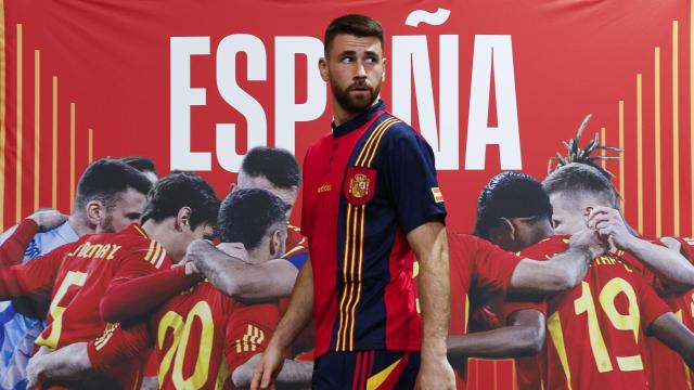 Unai Simón sale a rueda de prensa en el cuartel general de la selección en la localidad alemana de Donaueschingen