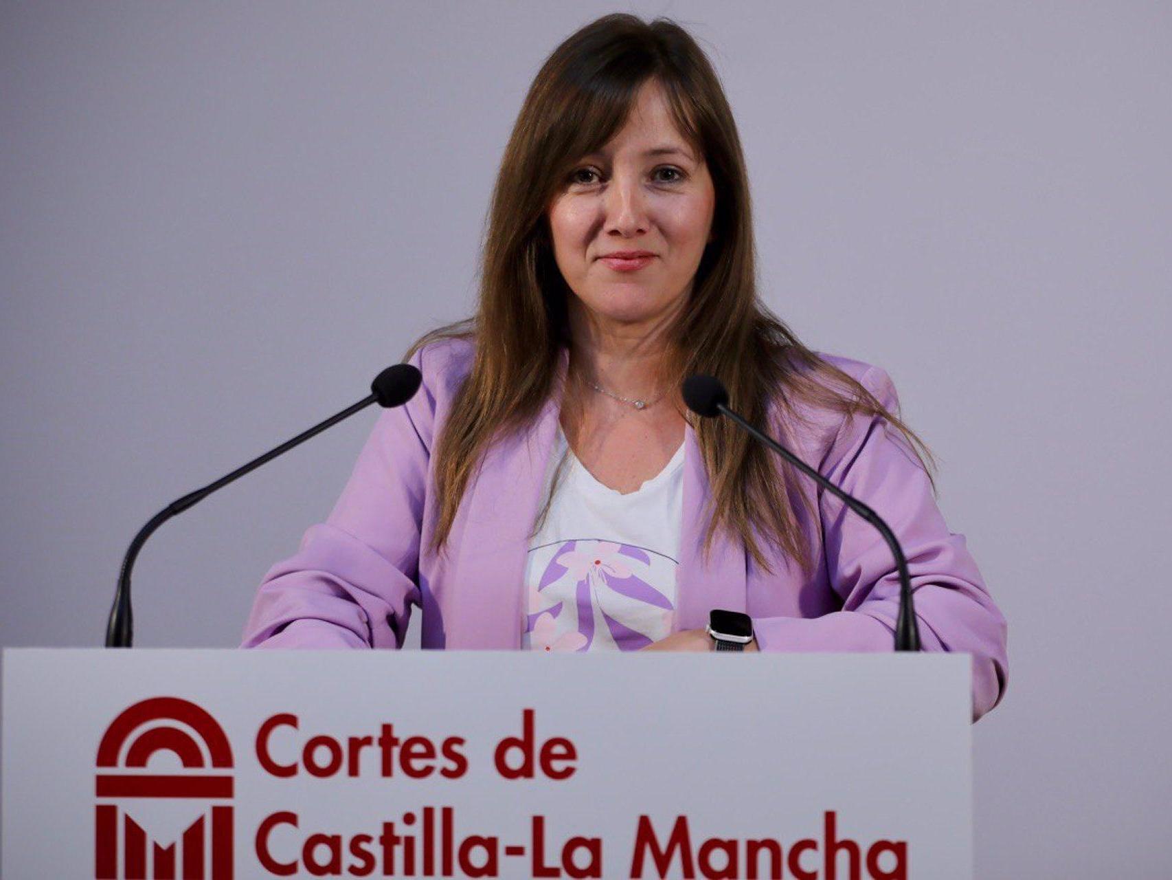 La diputada autonómica del Partido Popular Tania Andicoberry, este lunes en rueda de prensa.