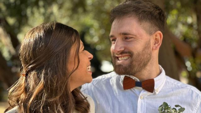 Montse Alegre y Josep, en el día de su boda.