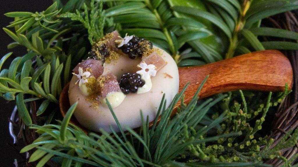 Donete de paloma en escabeche de abeto', la tapa ganadora del II Campeonato Oficial de Hostelería de España que comenzó a llevar a Ansils a la fama.