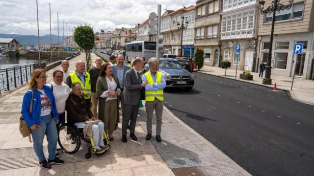 Visita a las obras terminadas en la PO-552 en Baiona.