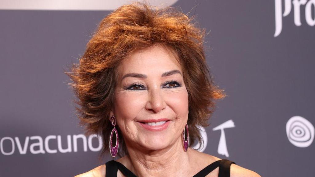 Ana Rosa Quintana en la alfombra roja de los Beef Awards 2024.