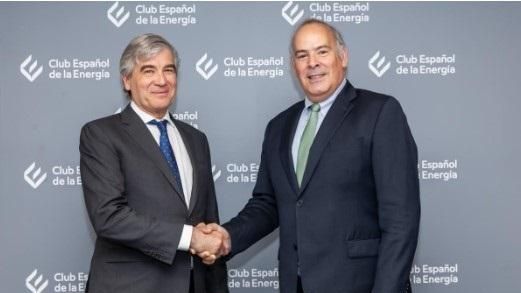 Francisco Reynés, nuevo presidente del Club Español de la Energía hasta 2026, y Mario Ruiz Mario Ruiz-Tagle, CEO de Iberdrola España, que lo ha sido hasta ahora.