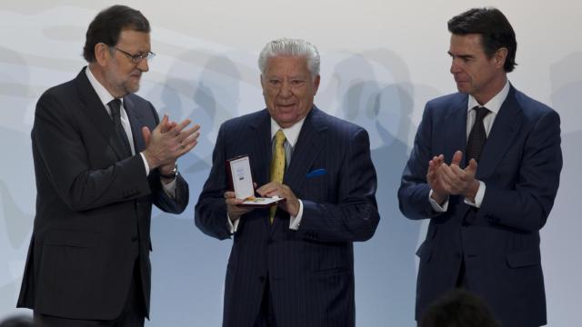 José Luis Martín Lorca, en enero de 2016 cuando recibió la Medalla al Mérito Turístico.
