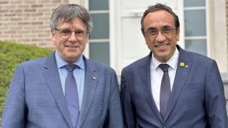 El expresidente de la Generalitat y candidato de Junts, Carles Puigdemont, y el presidente del Parlament, Josep Rull, en una imagen de este jueves.