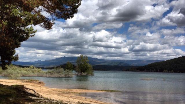 Playa fluvial de Aguilar de Campoo