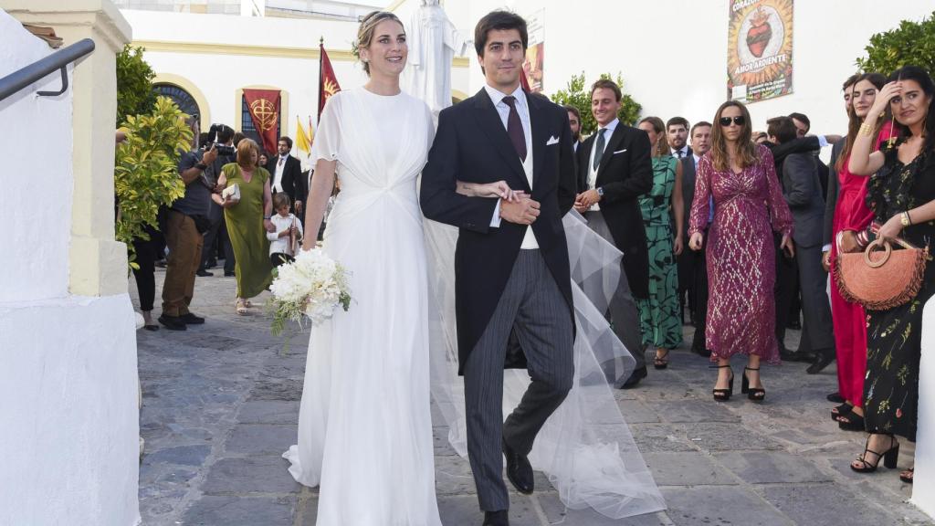 Sibi y Mateo, tras contraer matrimonio, en Cádiz, en 2024.