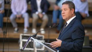 Emiliano García-Page, este viernes en la inauguración del entorno urbano del Salón Rico y el Corral de Don Diego en Toledo.