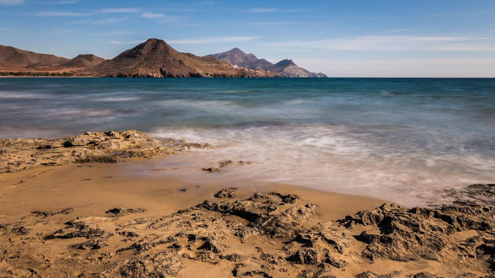 Imagen de archivo de esta playa esculpida por la lava hace millones de años.