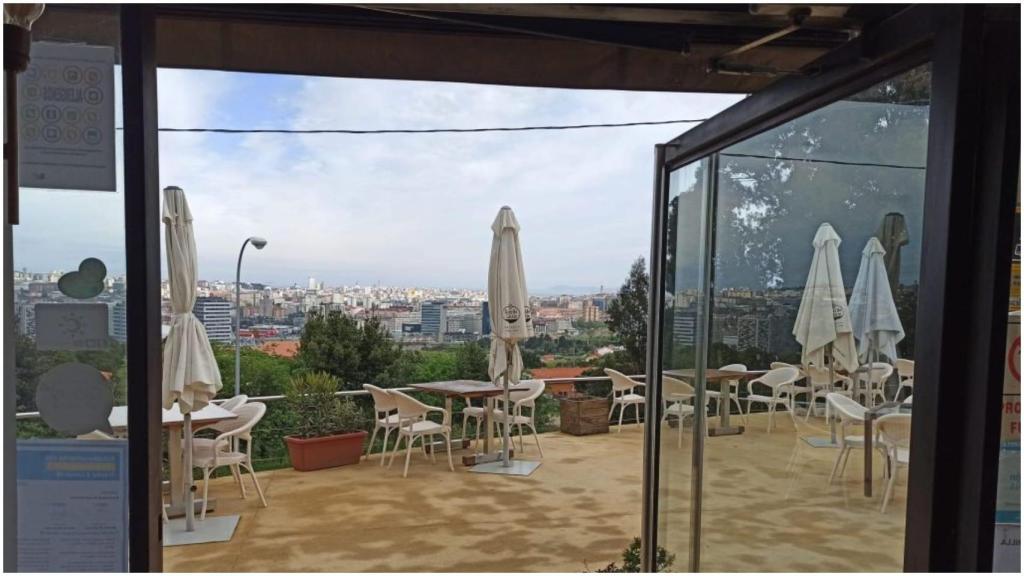 Terraza de La Pérgola de Oído Cocina