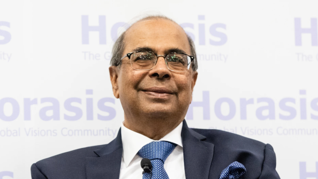 El condenado Prakash Hinduja, el miembro más mayor de la familia que se encuentra hospitalizado