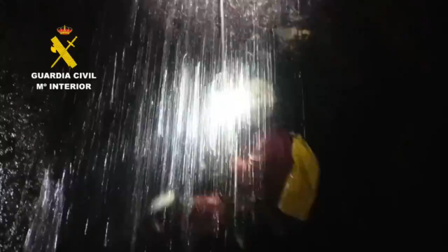 Labores de búsqueda de la Guardia Civil de los espeleólogos desaparecidos