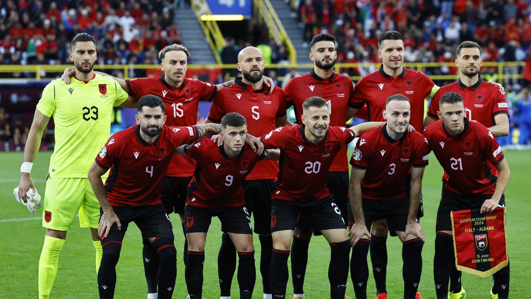 La alineación de Albania contra Italia en la Eurocopa