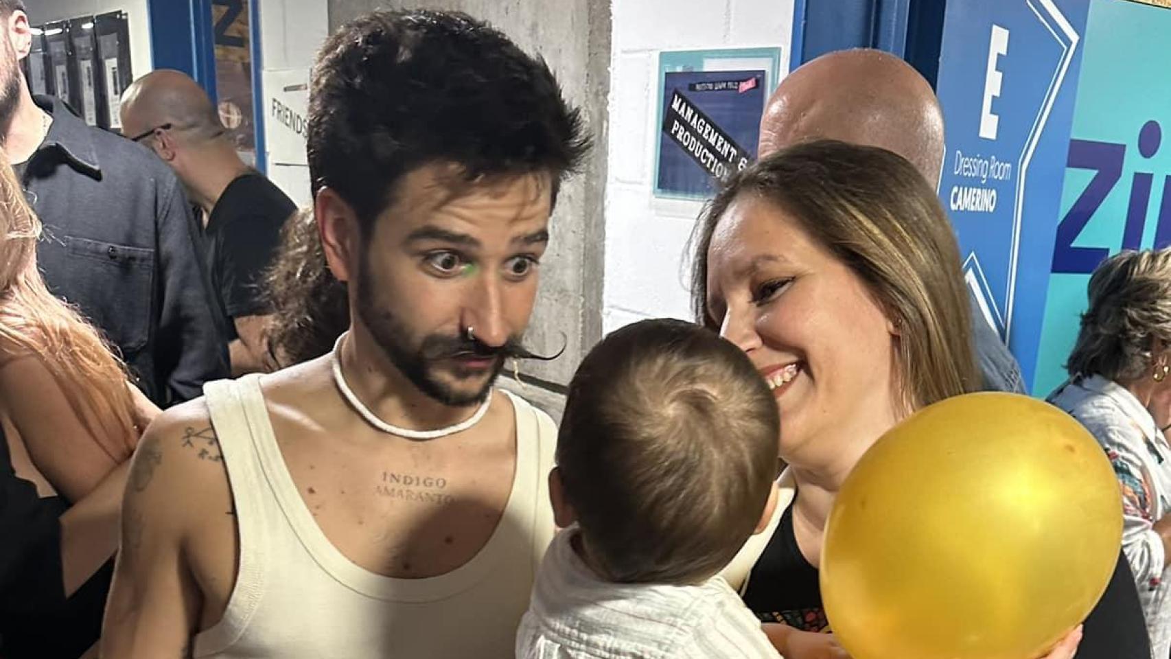 Encuentro entre Camilo, María Toledo y el hijo de la cantante.