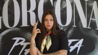 Ptazeta (Zuleima del Pino Gonzalez Gonzalez) en la terraza del hotel Bastardo, en pleno centro de Madrid. Foto: Angelica Rimini