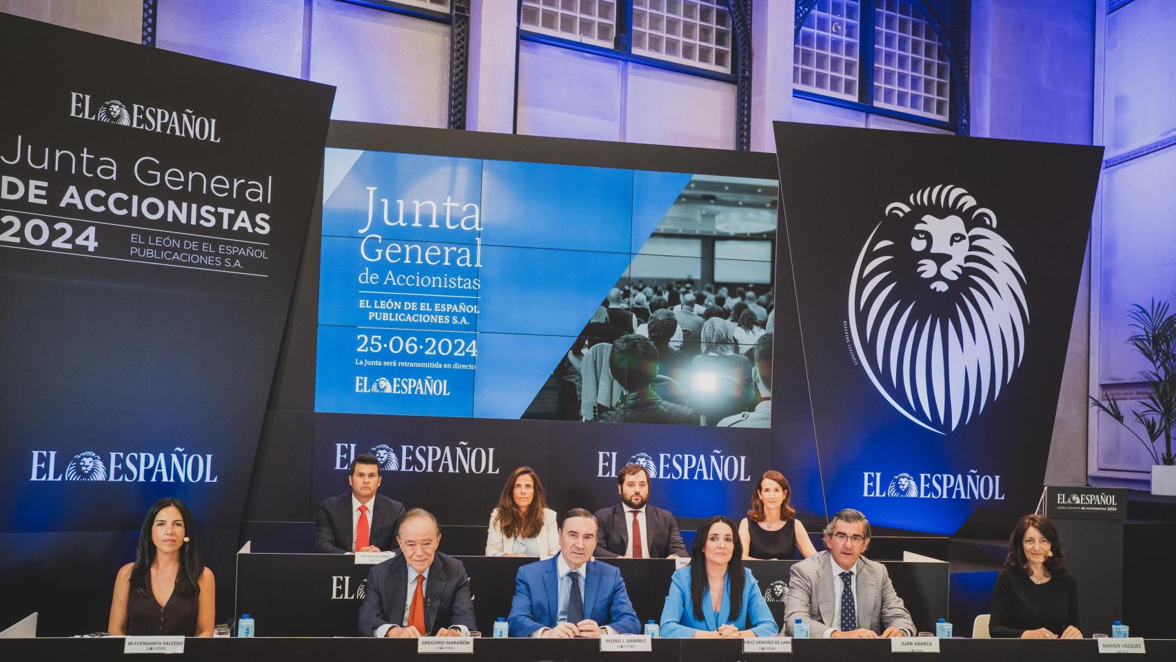 Foto de la mesa del consejo de EL ESPAÑOL.