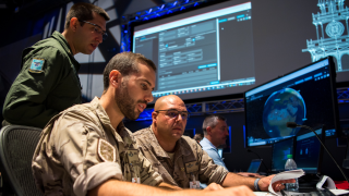 Componentes del equipo español en el ejercicio Global Sentinel, encargados de la vigilancia espacial
