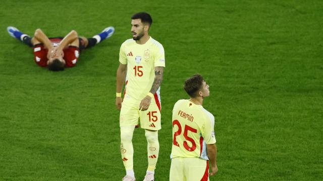 Álex Baena y Fermín López, en la Eurocopa