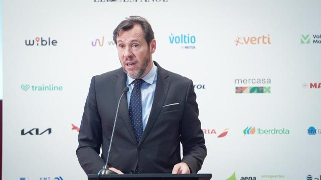 El ministro de Transporte, Óscar Puente, durante su intervención en el V Simposio del Observatorio de la Movilidad y las Ciudades.