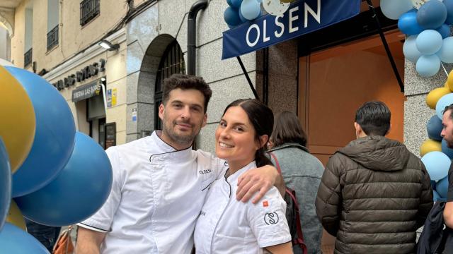 Brian Fuks y Ayelén Avalos, propietarios de Olsen sándwich.